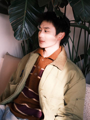 迷人又做作的李章浩